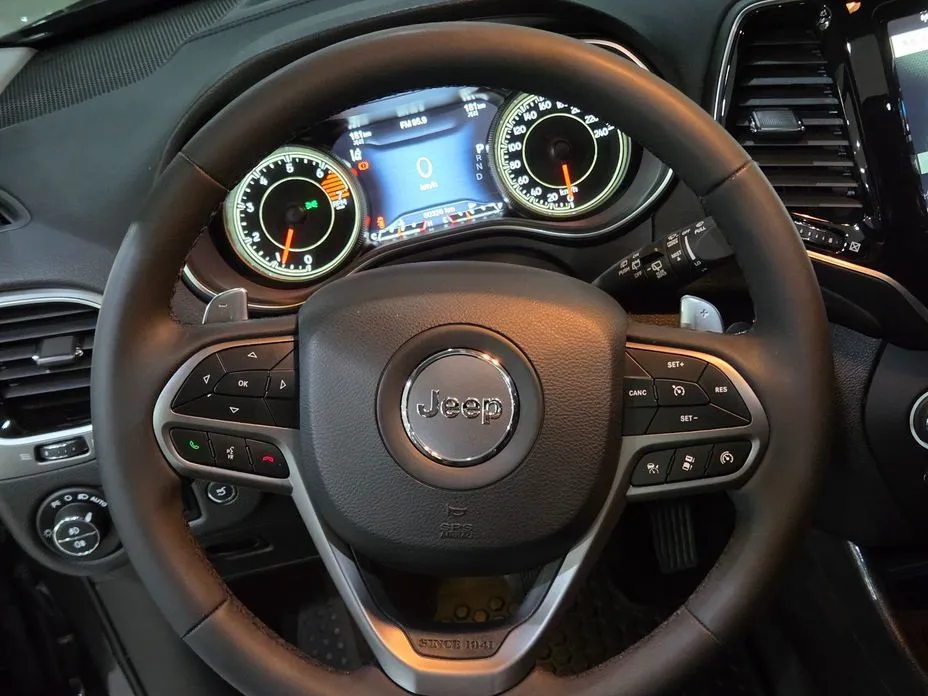 Jeep Cherokee 2022 из KR, фото 10
