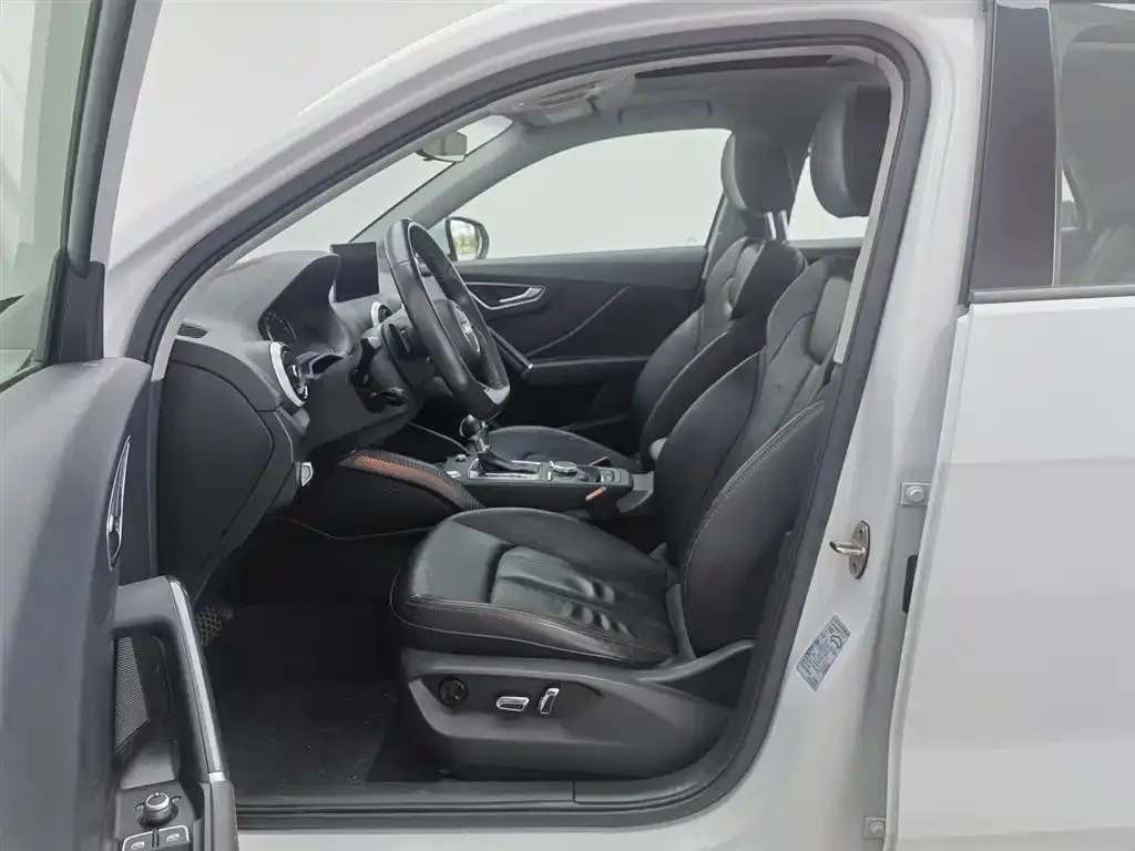 Audi Q2L 2022 из CN, фото 6