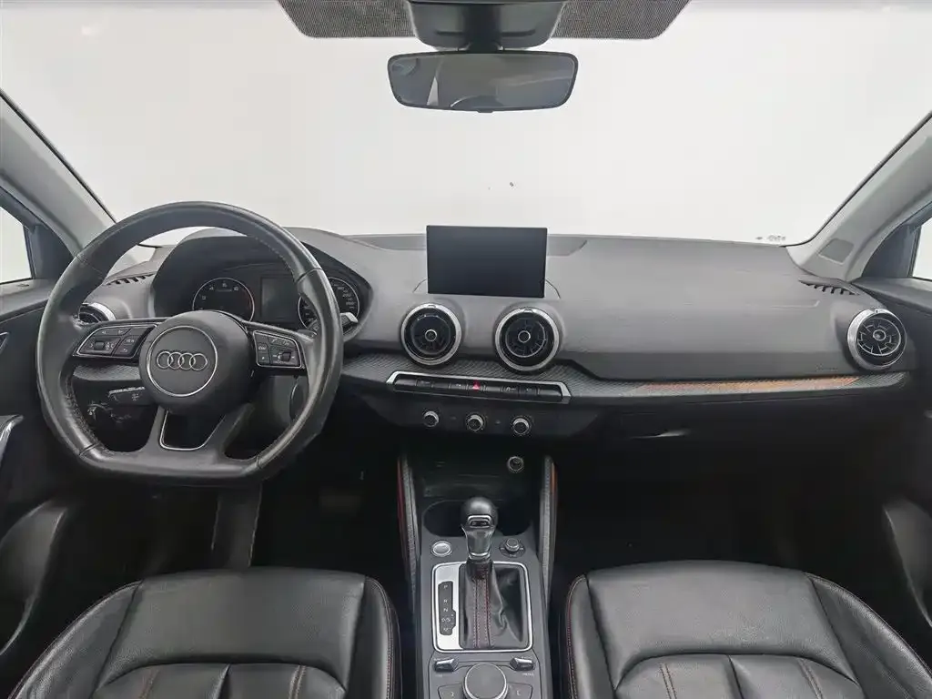 Audi Q2L 2022 из CN, фото 9