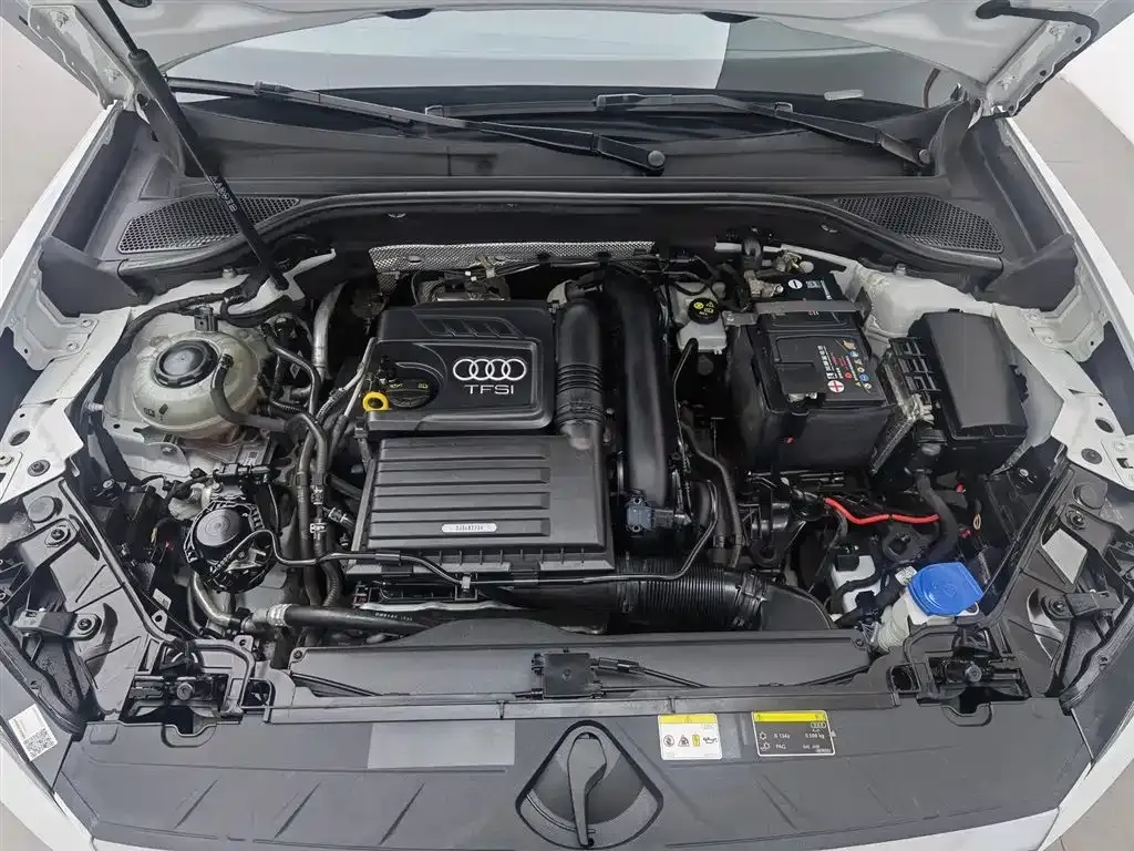 Audi Q2L 2022 из CN, фото 10