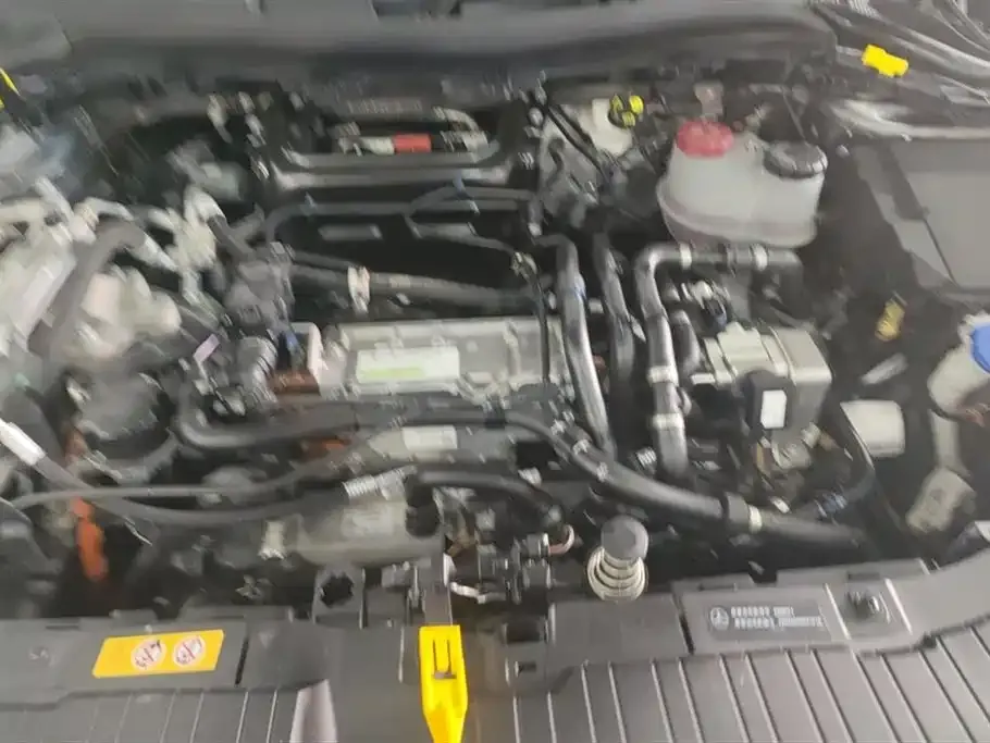 Mercedes-Benz EQA — фото 10