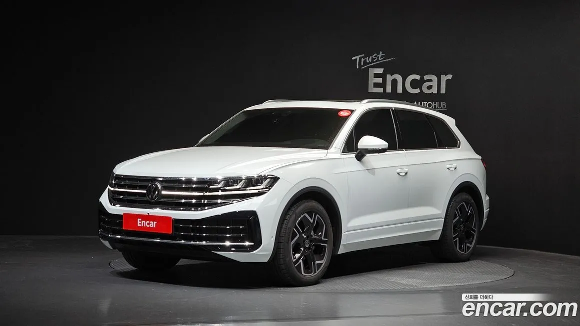 Volkswagen Touareg 3.0 TDI Prestige 1