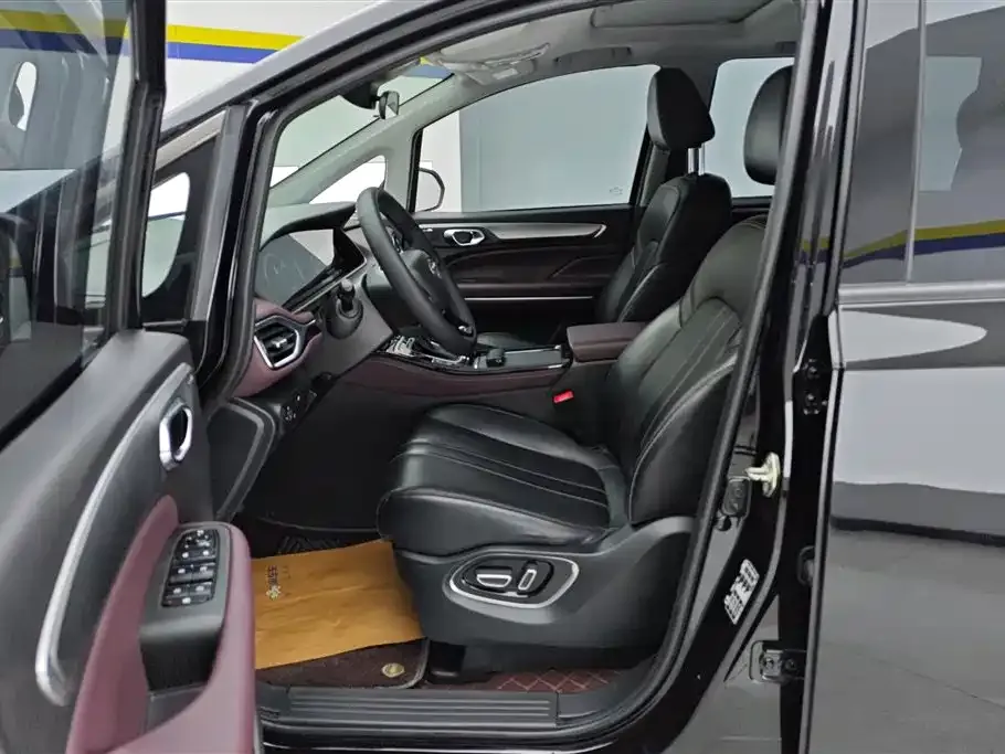 GAC Motor Trumpchi M6 2023 из CN, фото 9