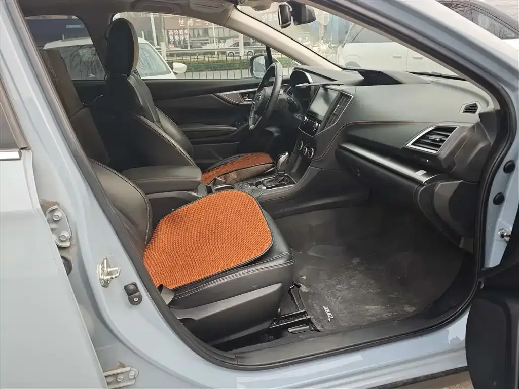 Subaru XV 2021 из CN, фото 4
