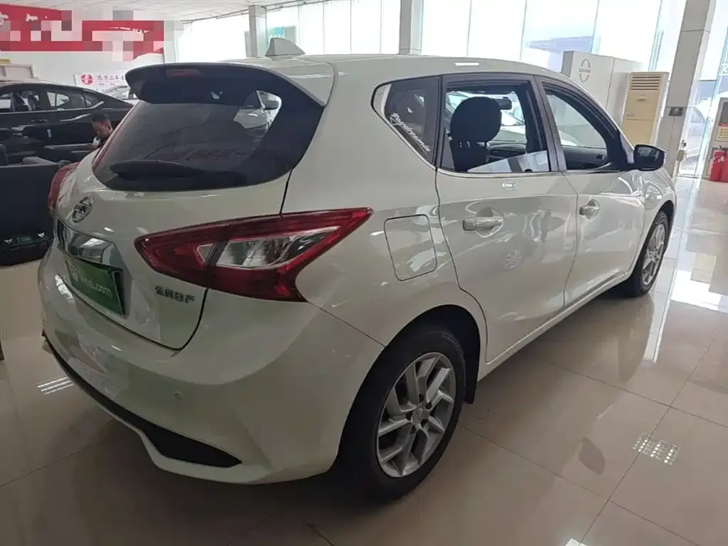 Nissan Tiida 2024 из CN, фото 4