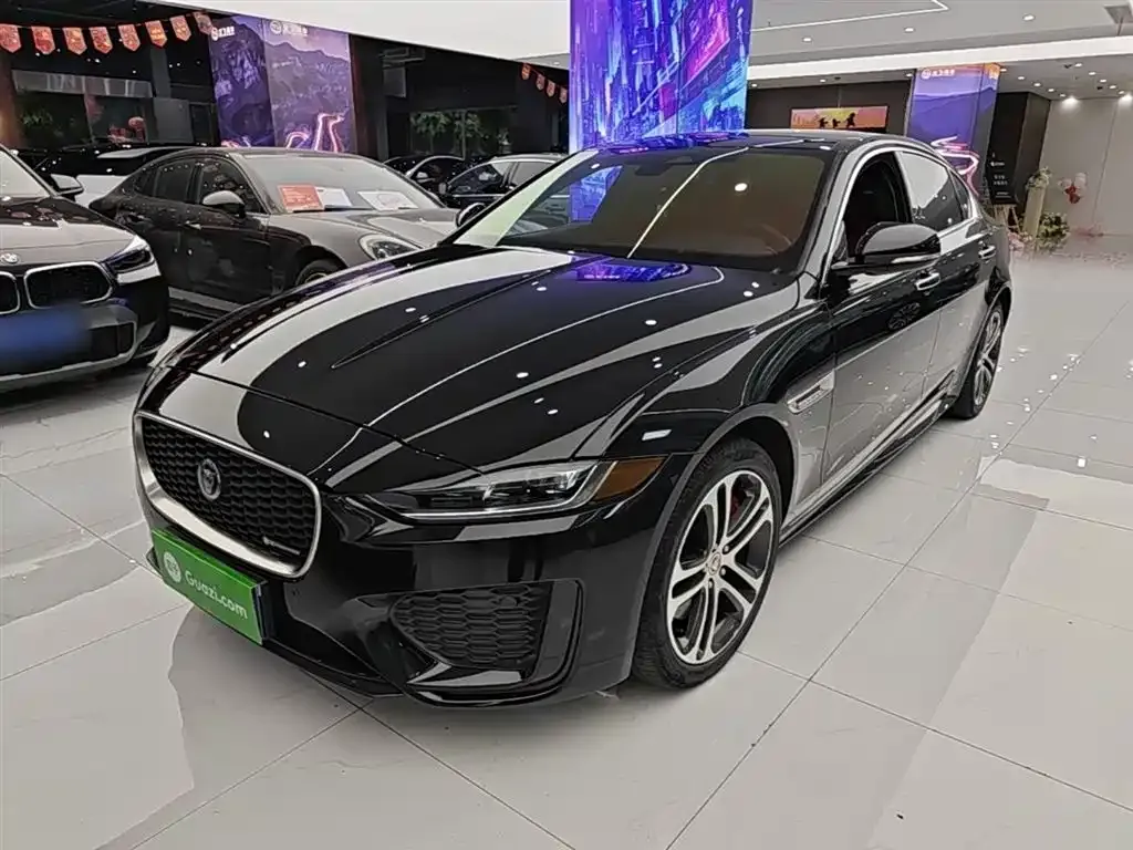 Jaguar XEL — фото 1