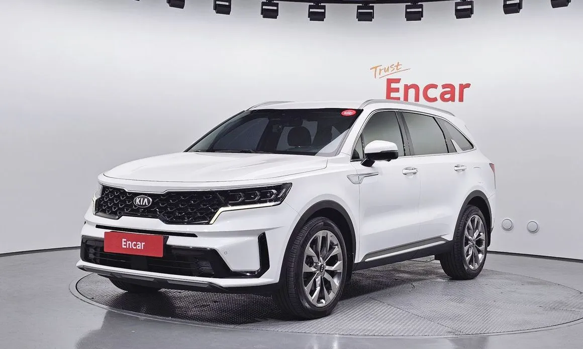 Kia Sorento — фото 1