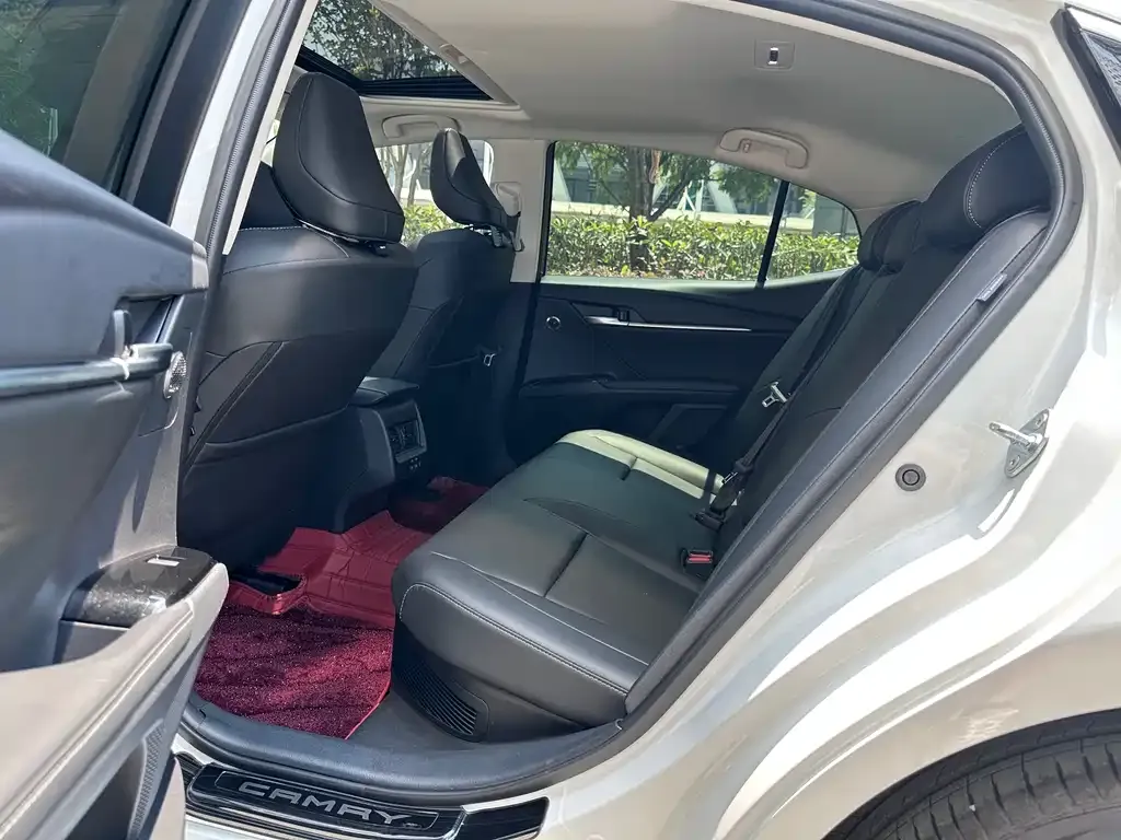 Toyota Camry 2025 из CN, фото 5