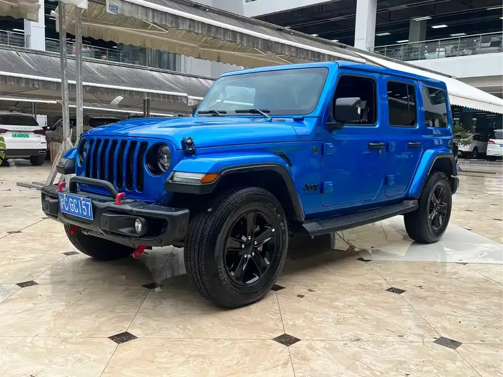 Jeep Wrangler — фото 1