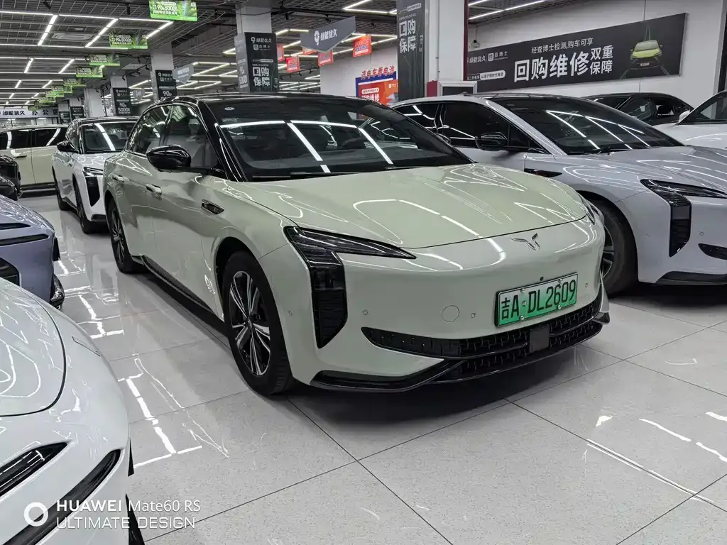 Hongqi EH7 2024 из CN, фото 7