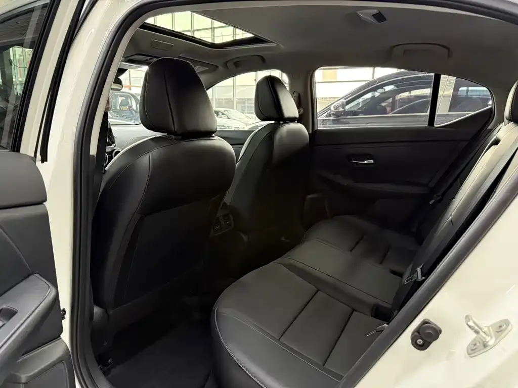 Nissan Sylphy 2022 из CN, фото 6