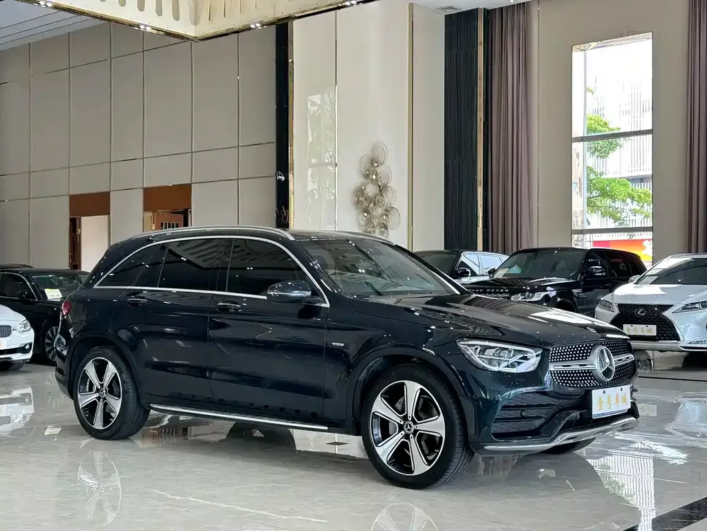 Mercedes-Benz GLC — фото 9