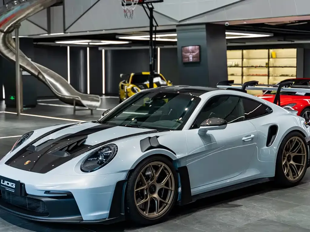 Porsche 911 2024 из CN, фото 1
