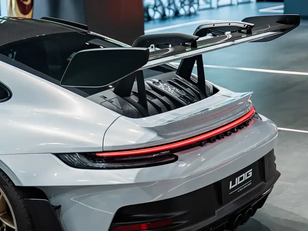 Porsche 911 2024 из CN, фото 4