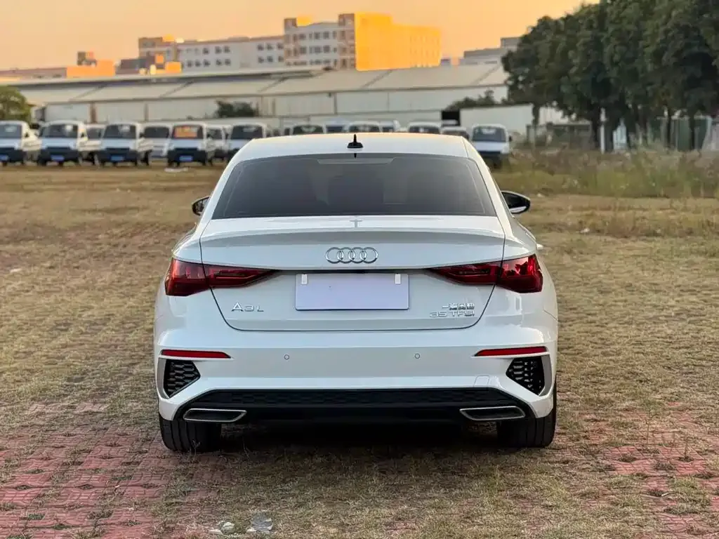 Audi A3 2022 из CN, фото 6