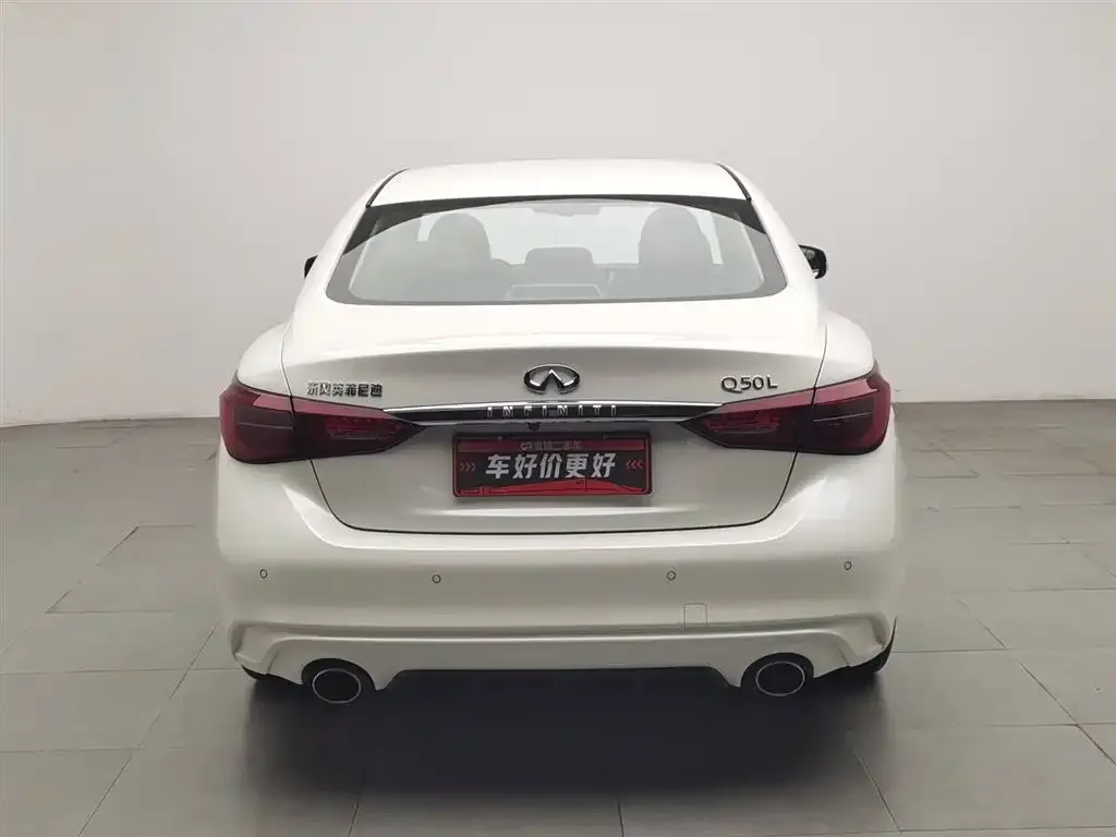 Infiniti Q50L 2023 из CN, фото 7