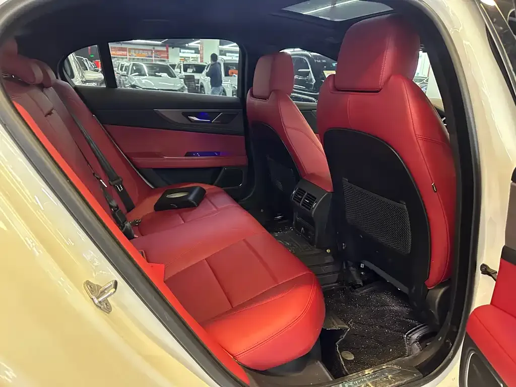Jaguar XEL 2024 из CN, фото 2