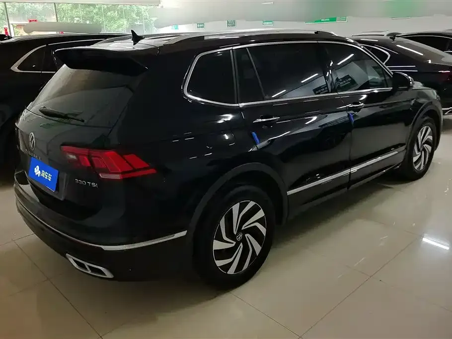 Volkswagen Tiguan L — фото 4