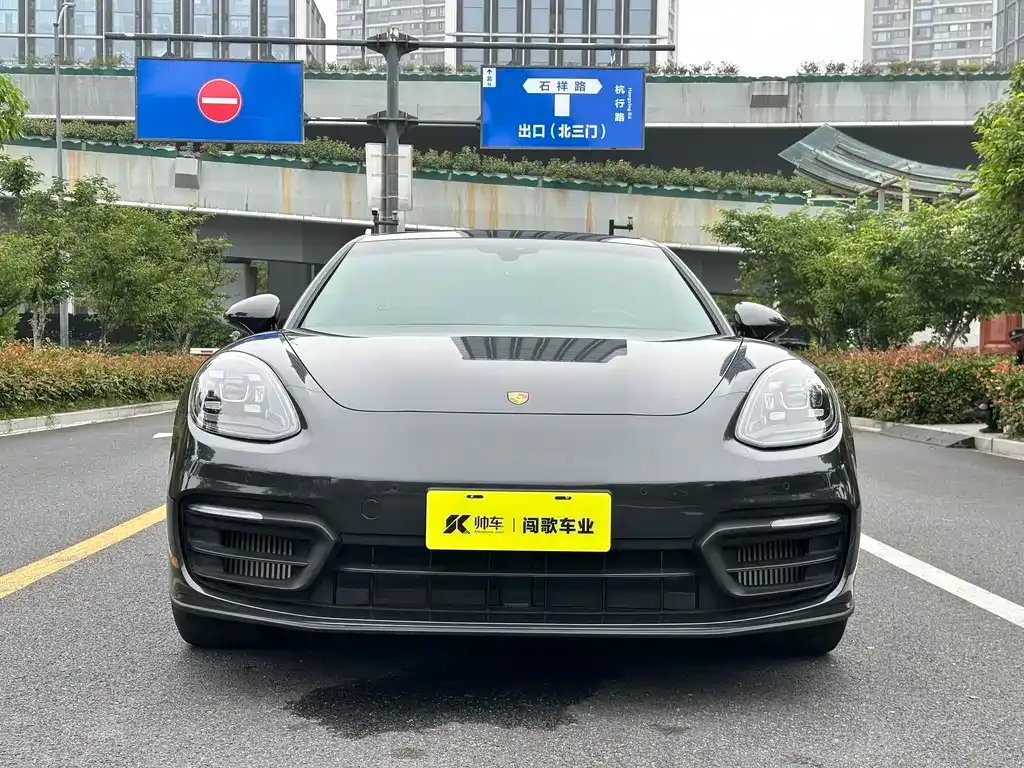 Porsche Panamera — фото 4