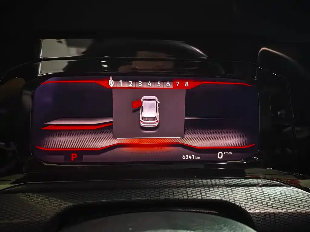 Volkswagen Golf GTI 2023 из CN, фото 3