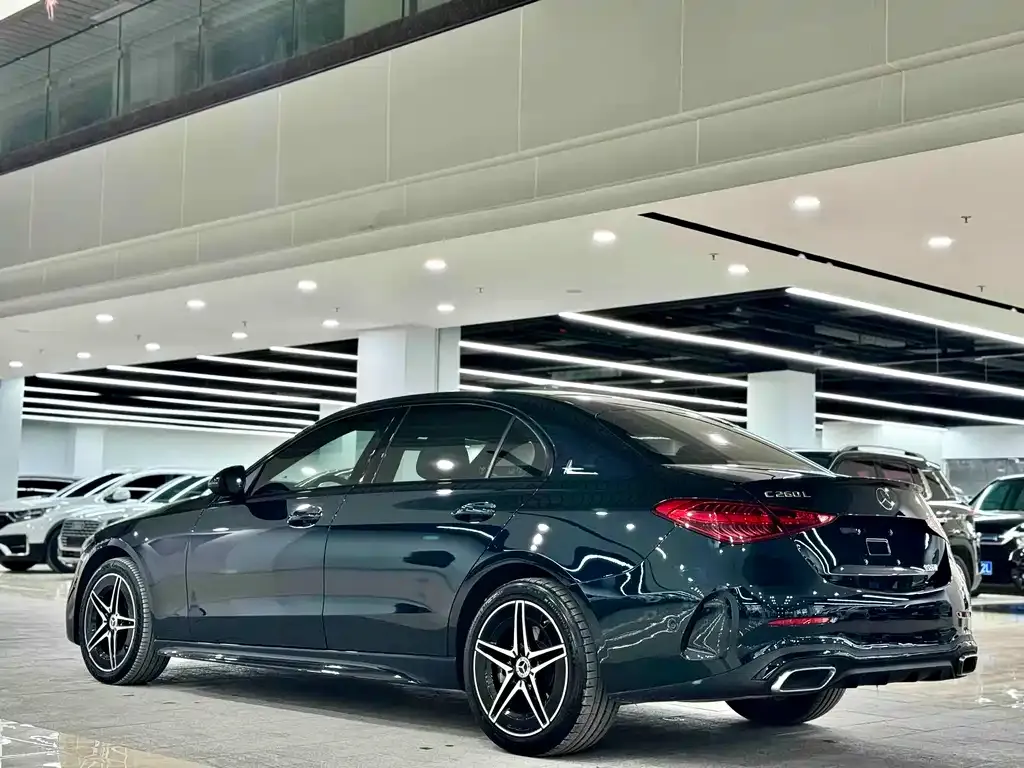 Mercedes-Benz C-Class — фото 10