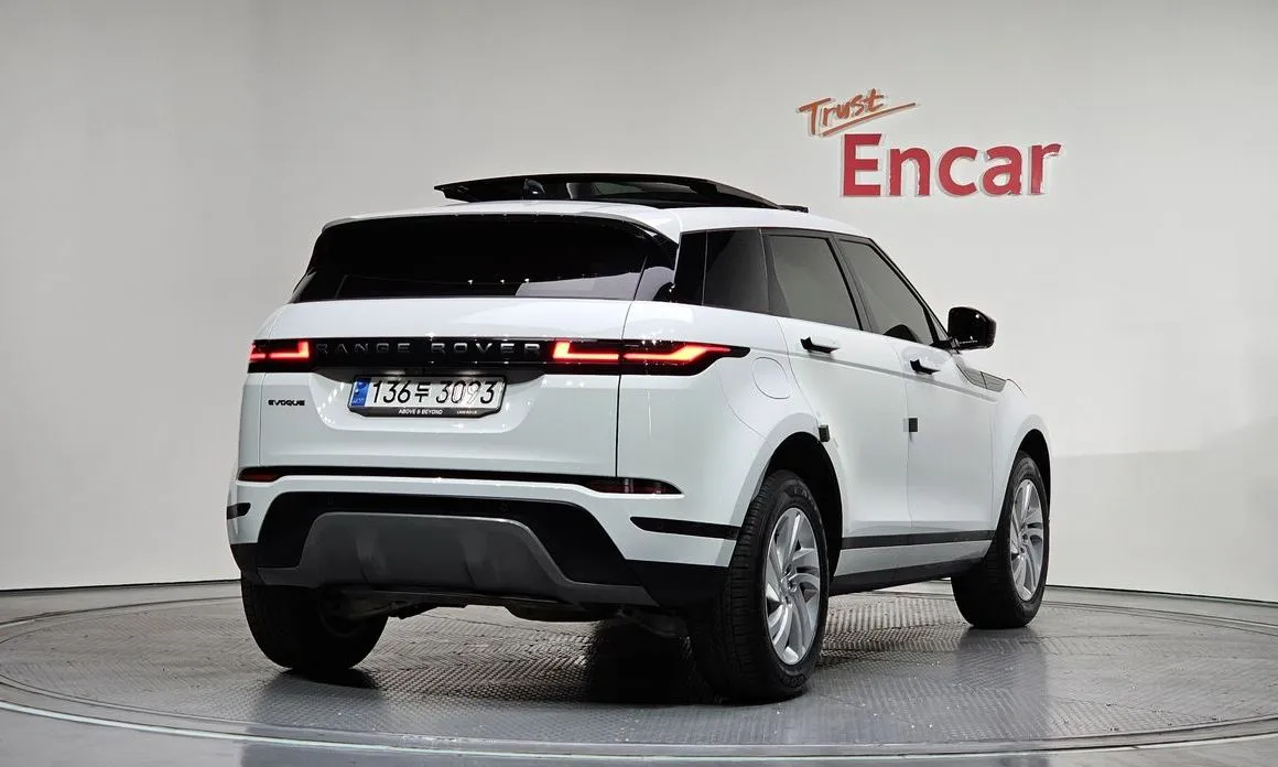 Land Rover Range Rover Evoque 2024 из KR, фото 3