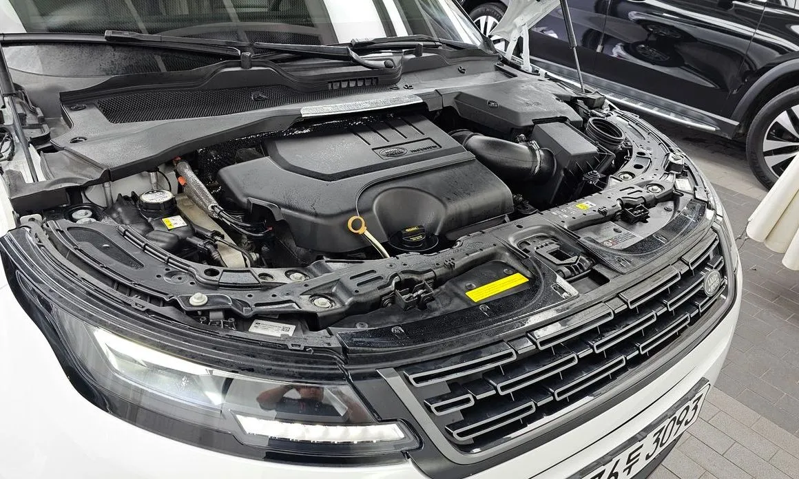 Land Rover Range Rover Evoque 2024 из KR, фото 10