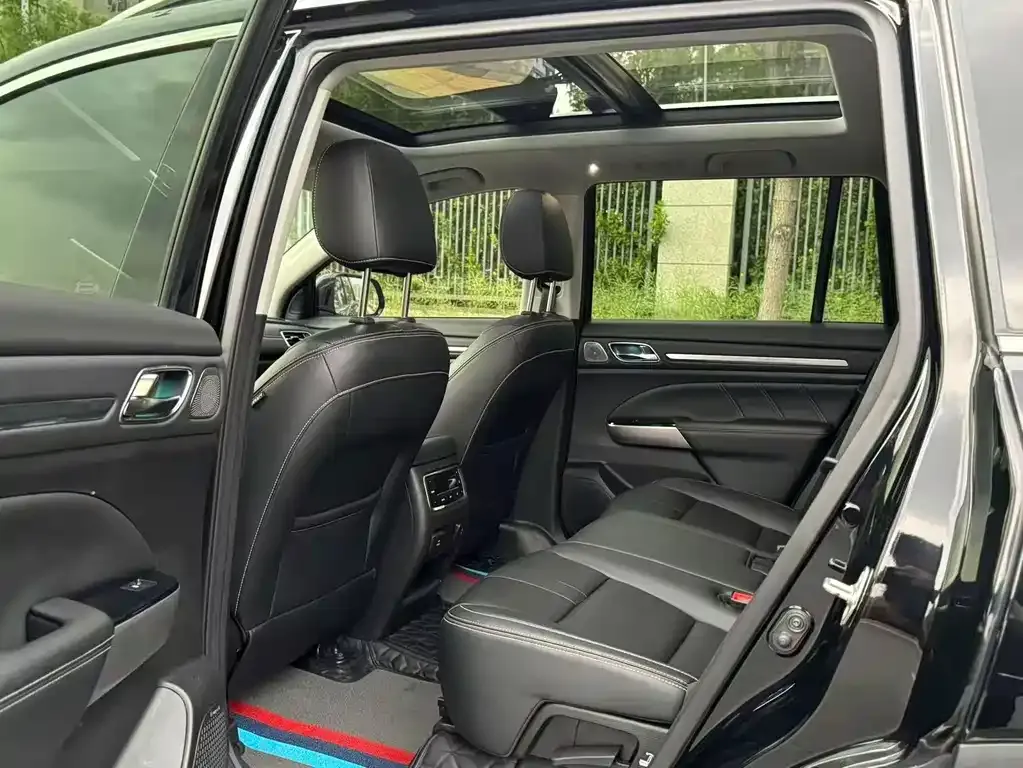 GAC Motor Trumpchi GS8 — фото 3