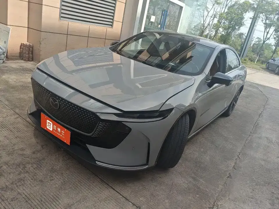 Mazda EZ-6