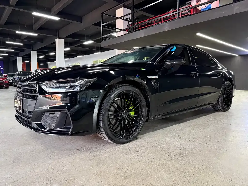 Audi A7L