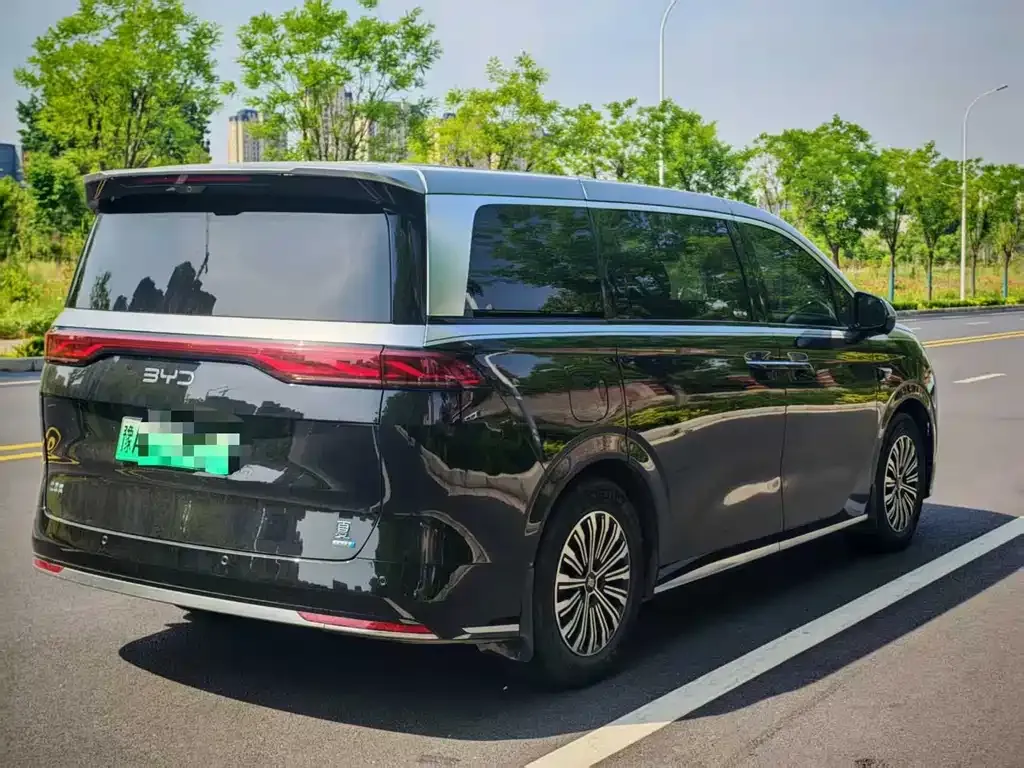 BYD Xia 2025 из CN, фото 2