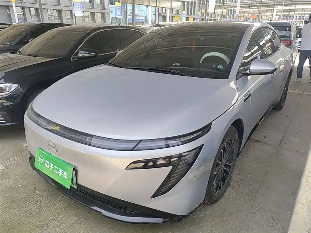 Nissan N7