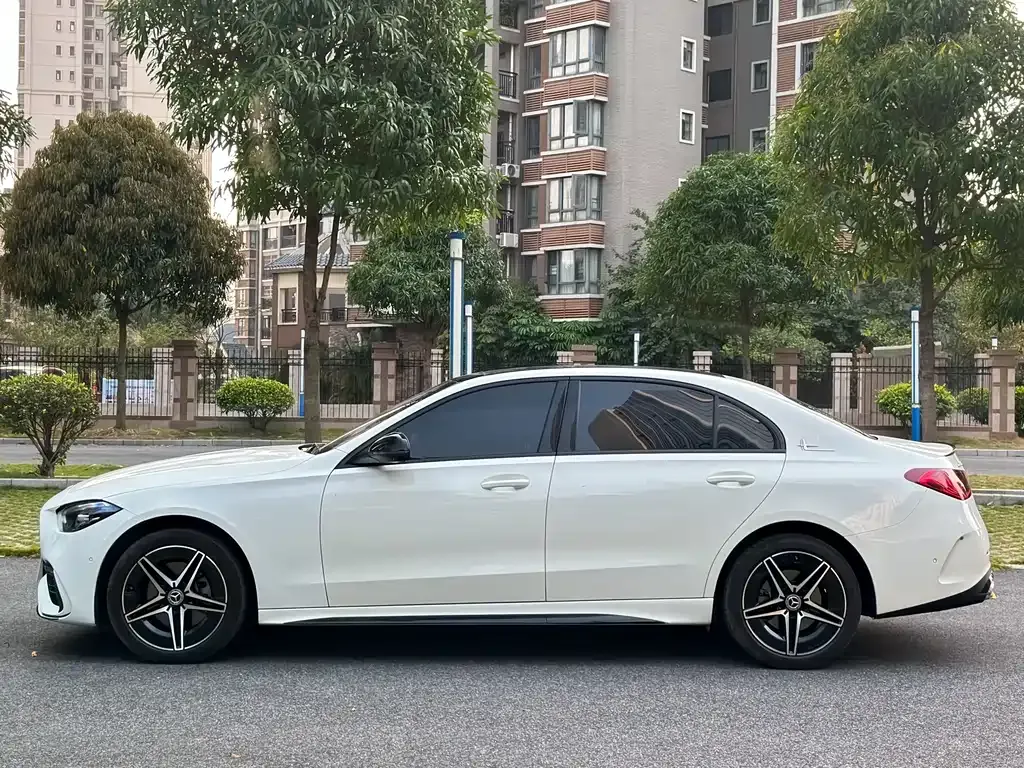 Mercedes-Benz C-Class 2025 из CN, фото 10