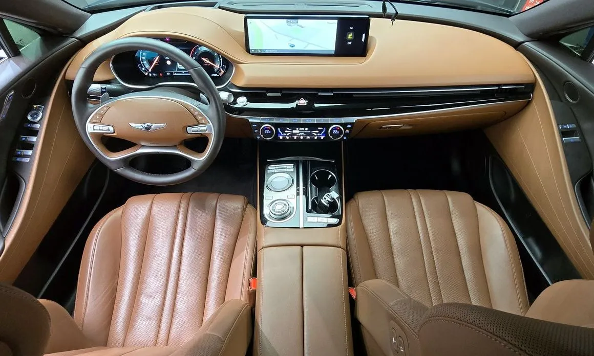 Genesis G80 — фото 10