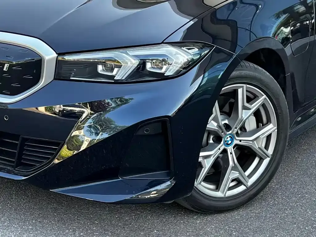 BMW i3 — фото 3
