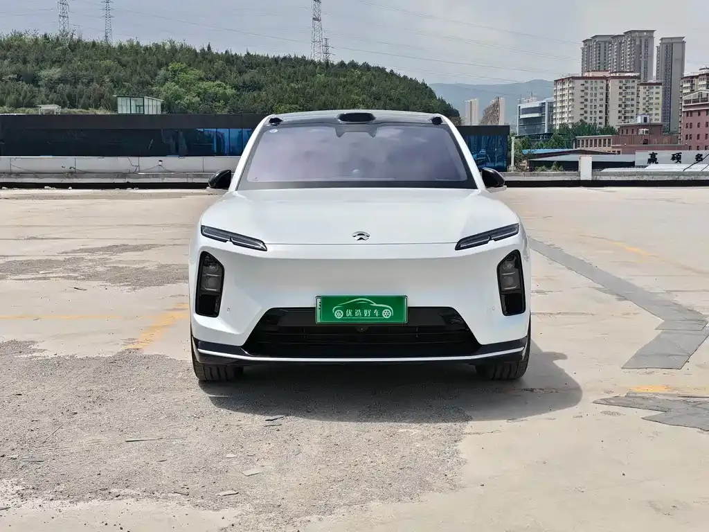 NIO EC6 — фото 9