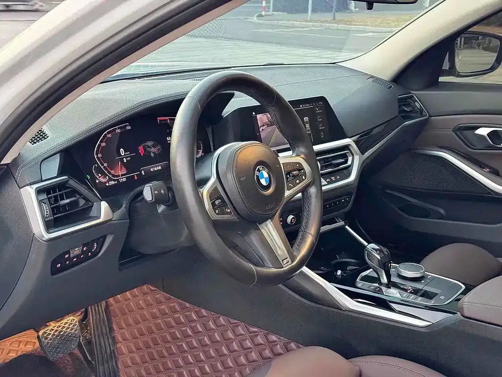 BMW 3 Series 2021 из CN, фото 5