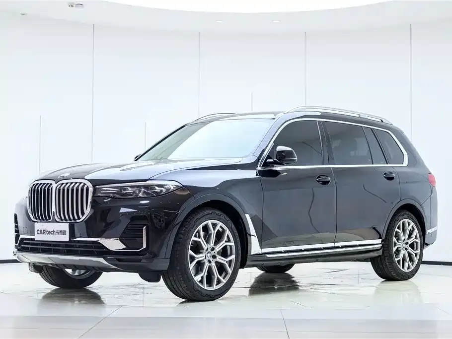 BMW X7 — фото 1