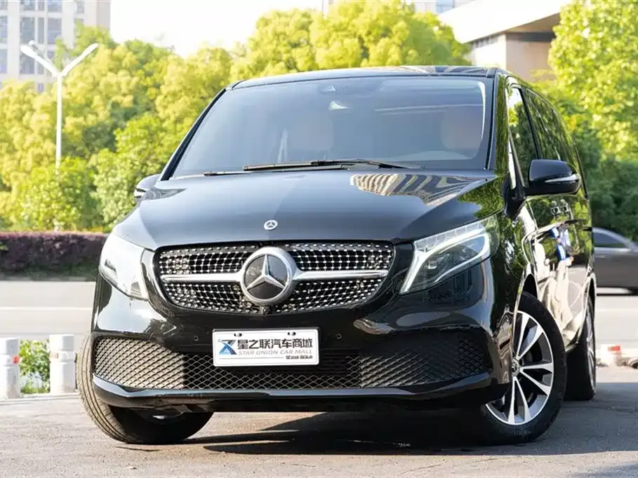 Mercedes-Benz V-Class 2022 из CN, фото 8