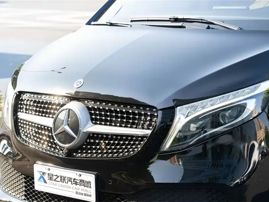 Mercedes-Benz V-Class 2022 из CN, фото 6