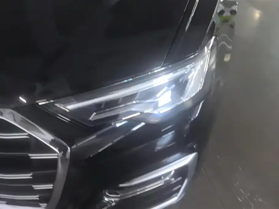 Audi A6L — фото 9