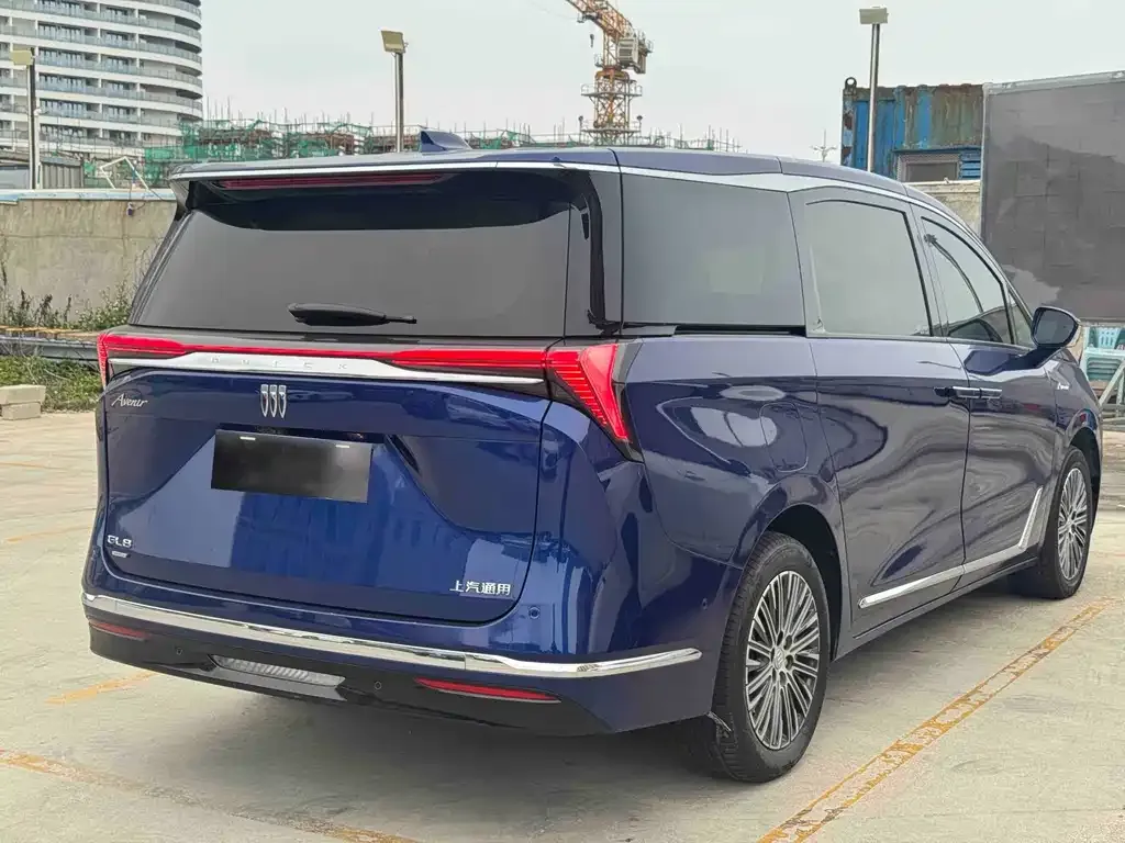 Buick GL8 Hybrid — фото 4