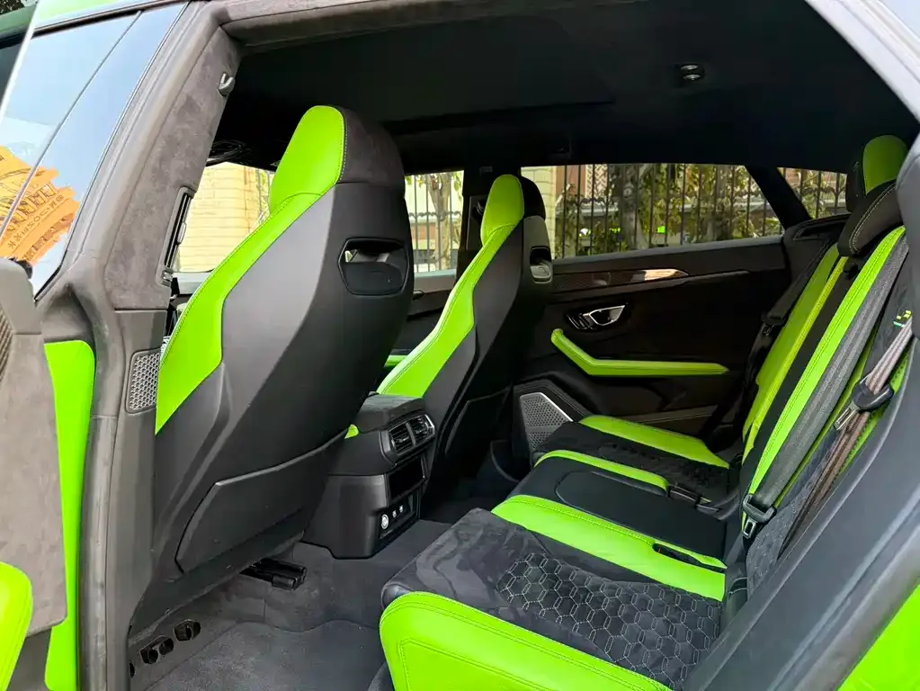 Lamborghini Urus — фото 5