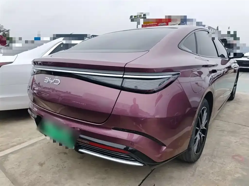 BYD Seal — фото 6
