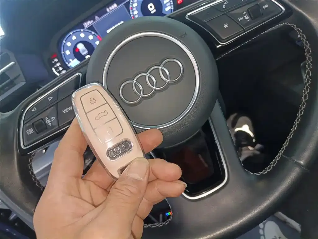 Audi A3 — фото 10