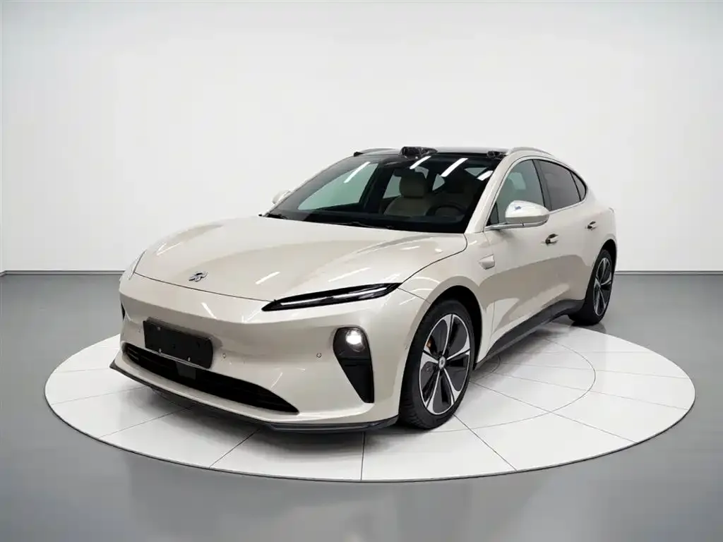 NIO ET5T