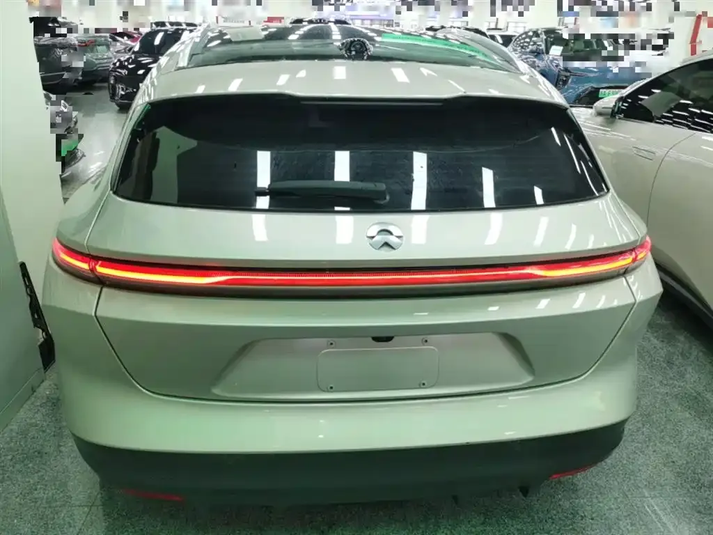 NIO ET5T 2024 из CN, фото 7
