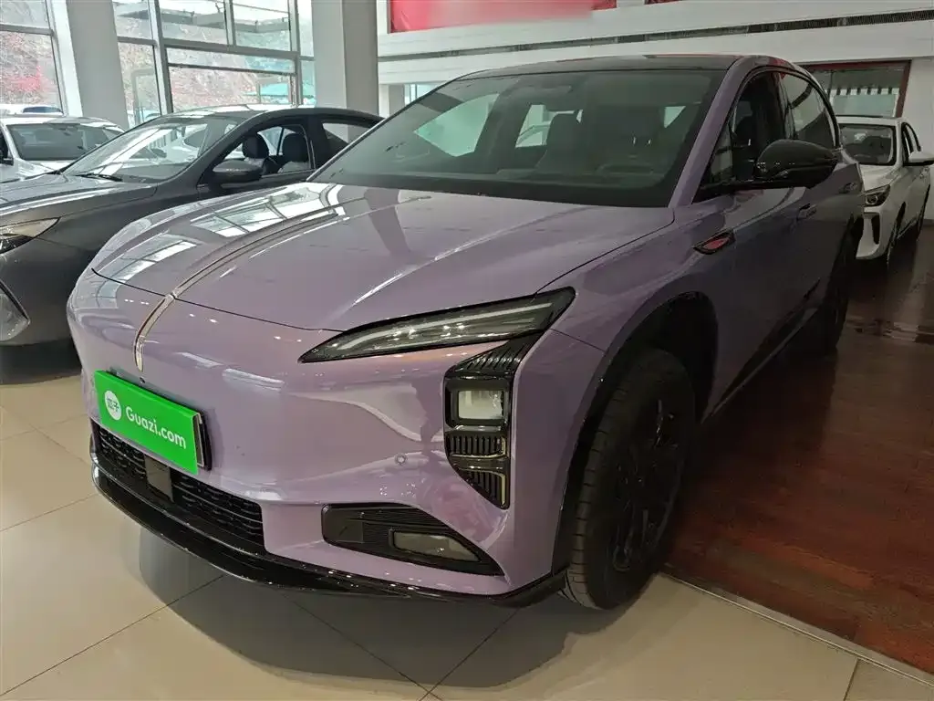 Hongqi Tiangong 08