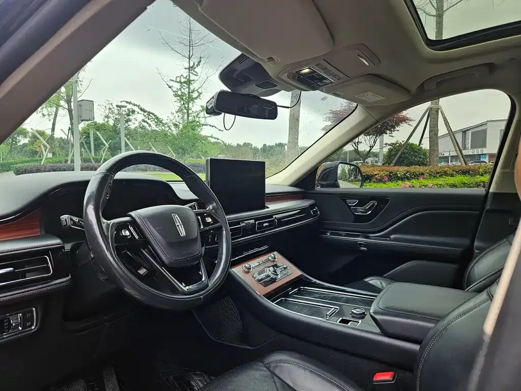 Lincoln Aviator 2021 из CN, фото 9