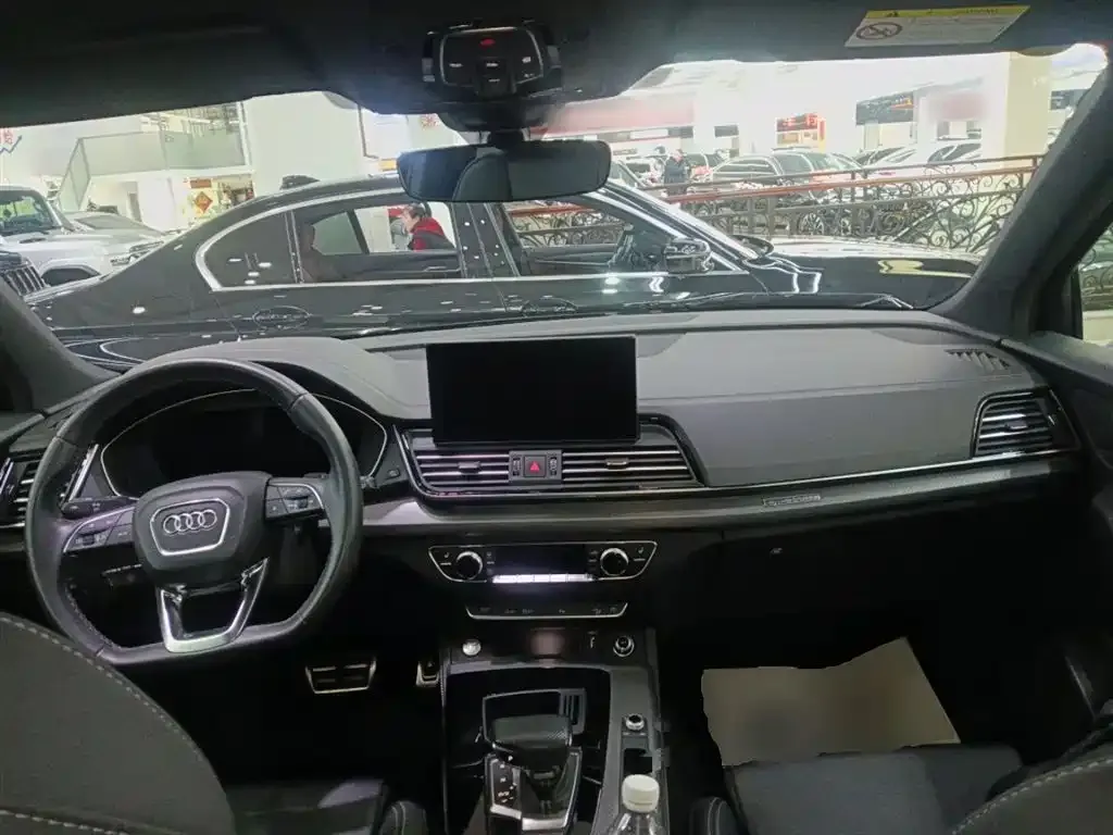 Audi Q5L 2024 из CN, фото 7